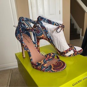 Brand New Gianni Bini Abbrie Heel Size 8
